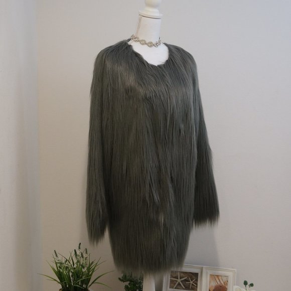 UNREAL FUR Women's Wanderlust Faux Fur Coat Slate - Picture 8 of 8